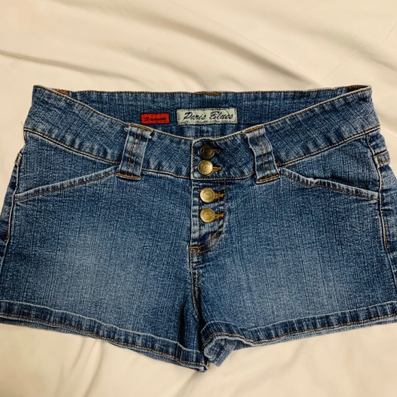 Jean Shorts - Picture 1 of 4